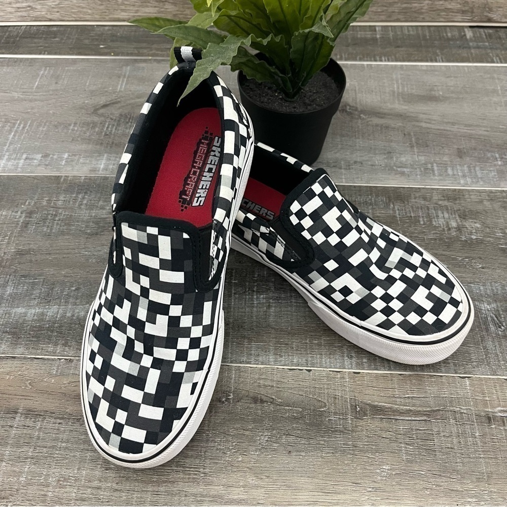 Sketchers Megacraft Black and White Sneaker Flats Size 4.5 - Picture 7 of 16